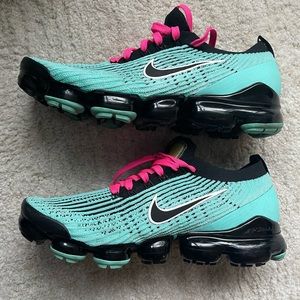 Nike air Vapor max!